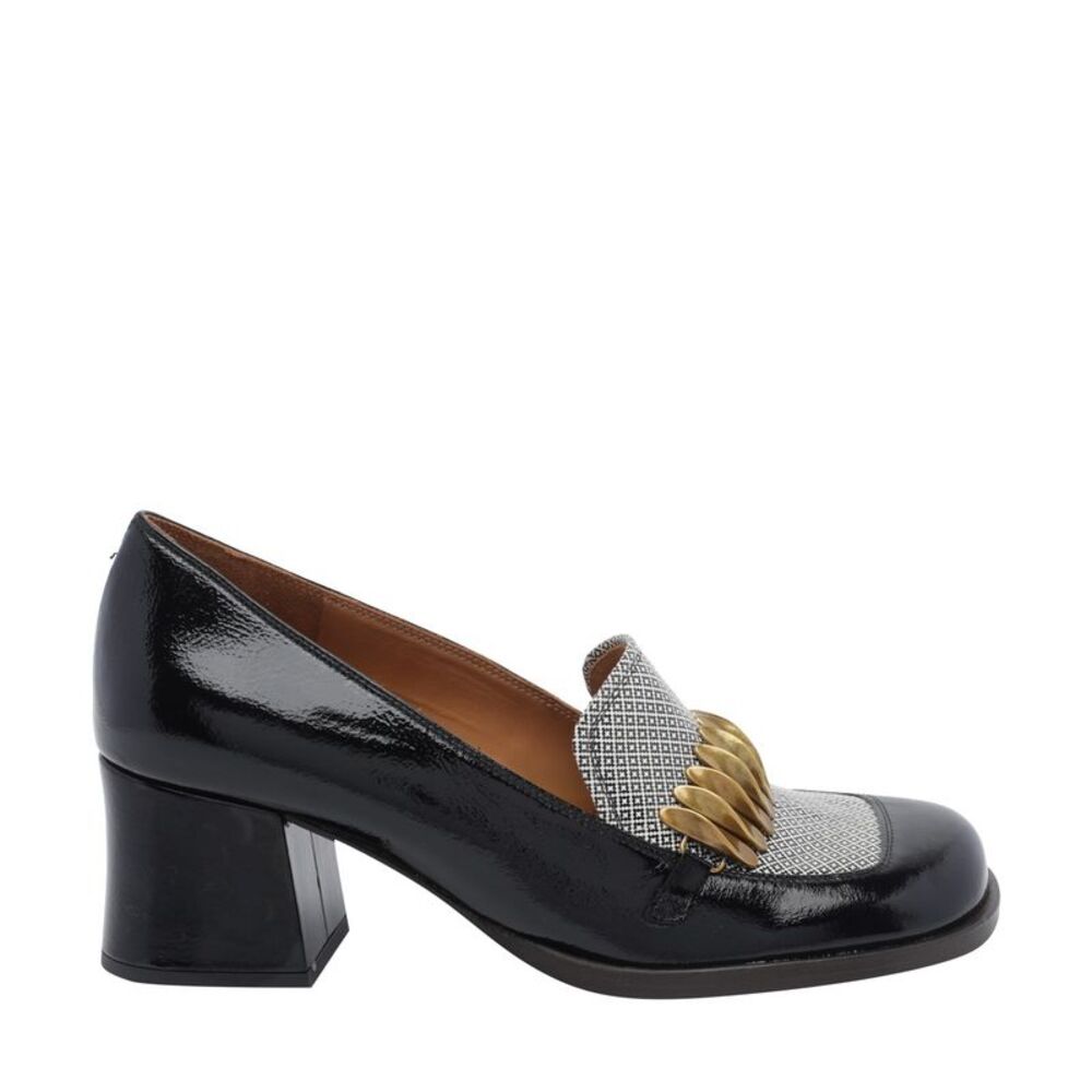 Chie Mihara Women Tibro Pumps